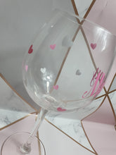 Load image into Gallery viewer, Scattered Heart Glass
