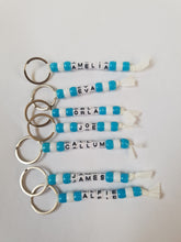 Load image into Gallery viewer, Winter Keyrings (class set)
